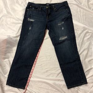 💕5/$25 closet clean out💕 CROPPED and DISTRESSED jeans